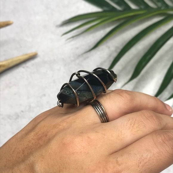 ALDO Granite Silver Wrapped Boho Maximalist Ring - Picture 3 of 6